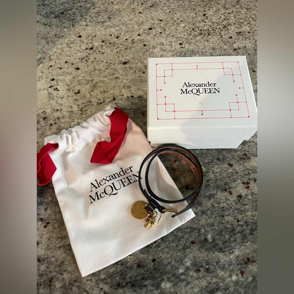 Good Condition Alexander McQueen Bracelet/Choker Necklace